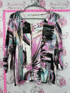 Princess cruises Abstract Print Scoop Neck Top in Pink, Black & Turquoise